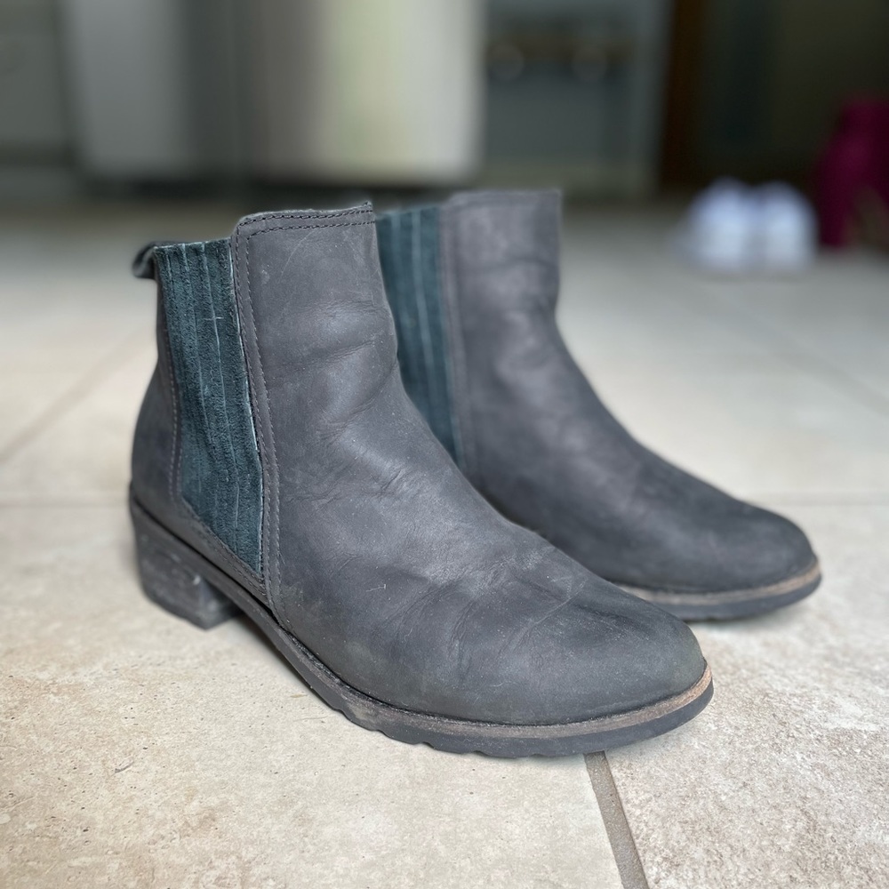 Reef Boots - image 1